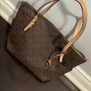 Micheal Kors Tote